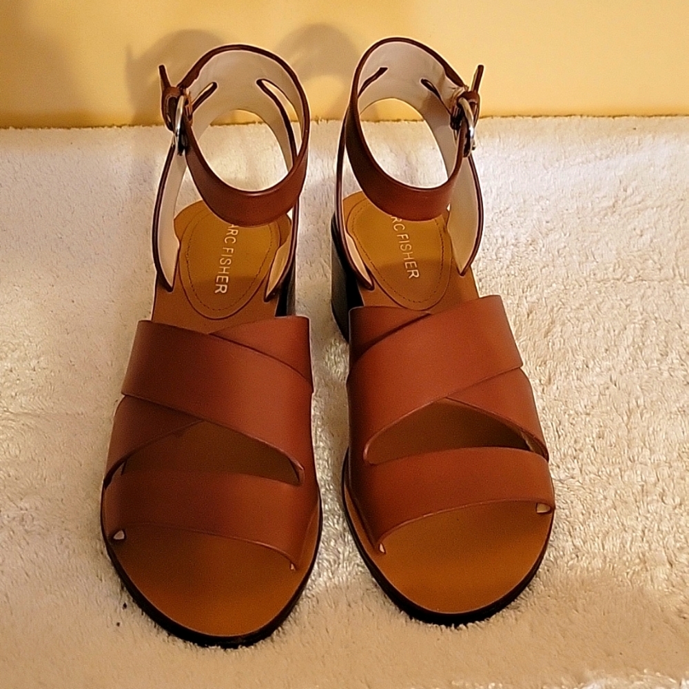 Marc fisher tan leather sandals.